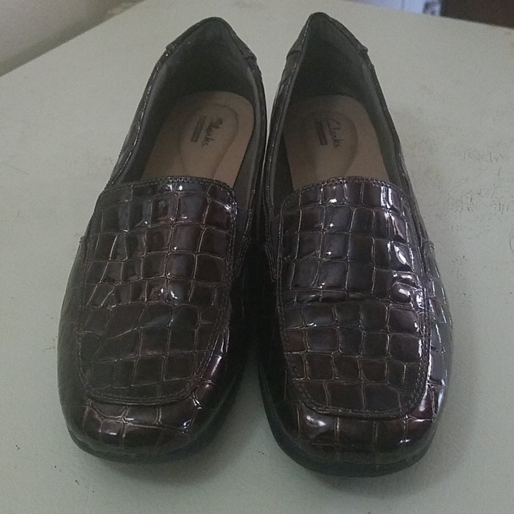 Clark's Brown Croc Loafers